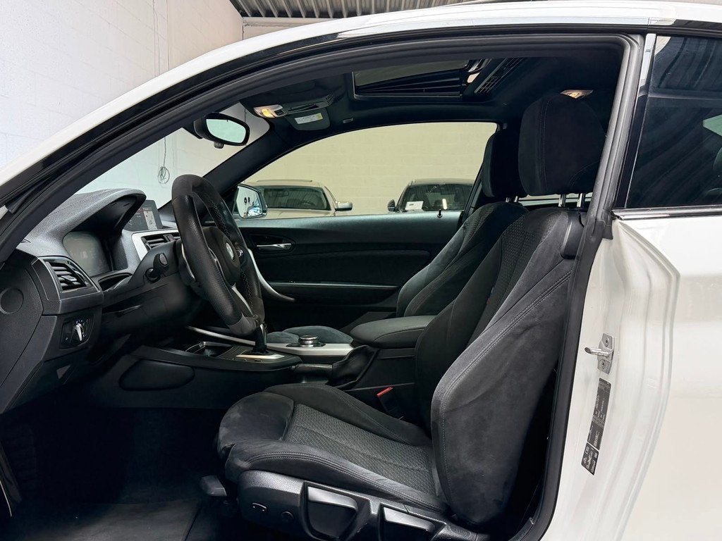 BMW 2-serie Coupé M240i xDrive Executive - SCHUIFDAK - M PE, Automaat, Gebruikt, 4 stoelen, Alcantara