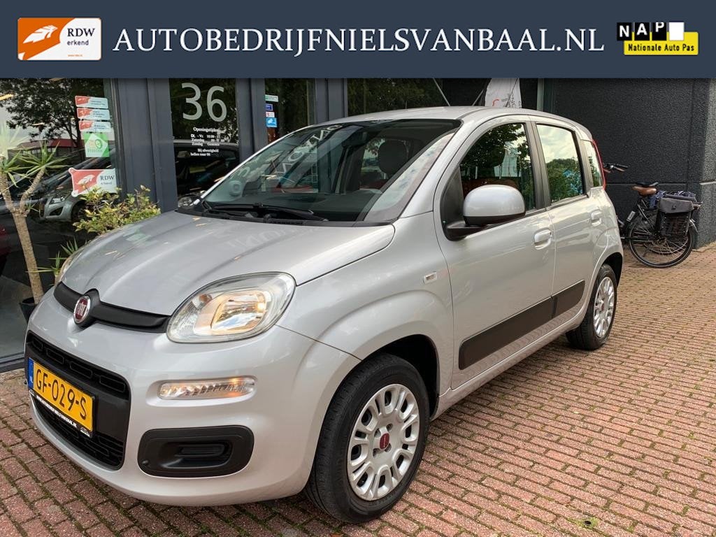 Fiat Panda 0.9 TwinAir Edizione Cool Airco/Trekhaak/Nieuwst., Voorwielaandrijving, Dealer onderhouden, Stof, Gebruikt