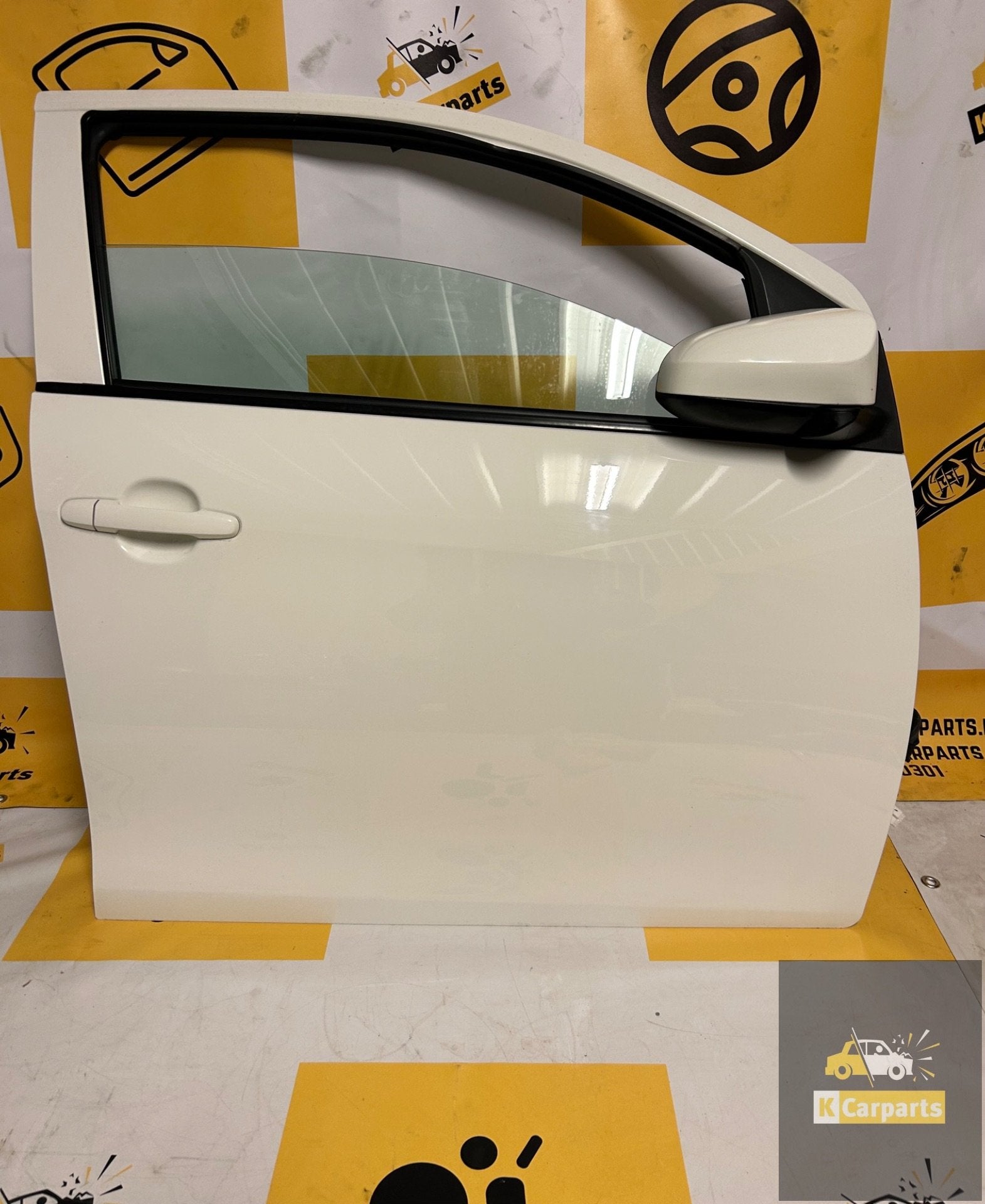Toyota Aygo Peugeot 108 Citro n 1 Rechtsvoor portier KWD 068, Auto-onderdelen, Taurusavenue 1
2132 LS  Hoofddorp, NL, Gebruikt
