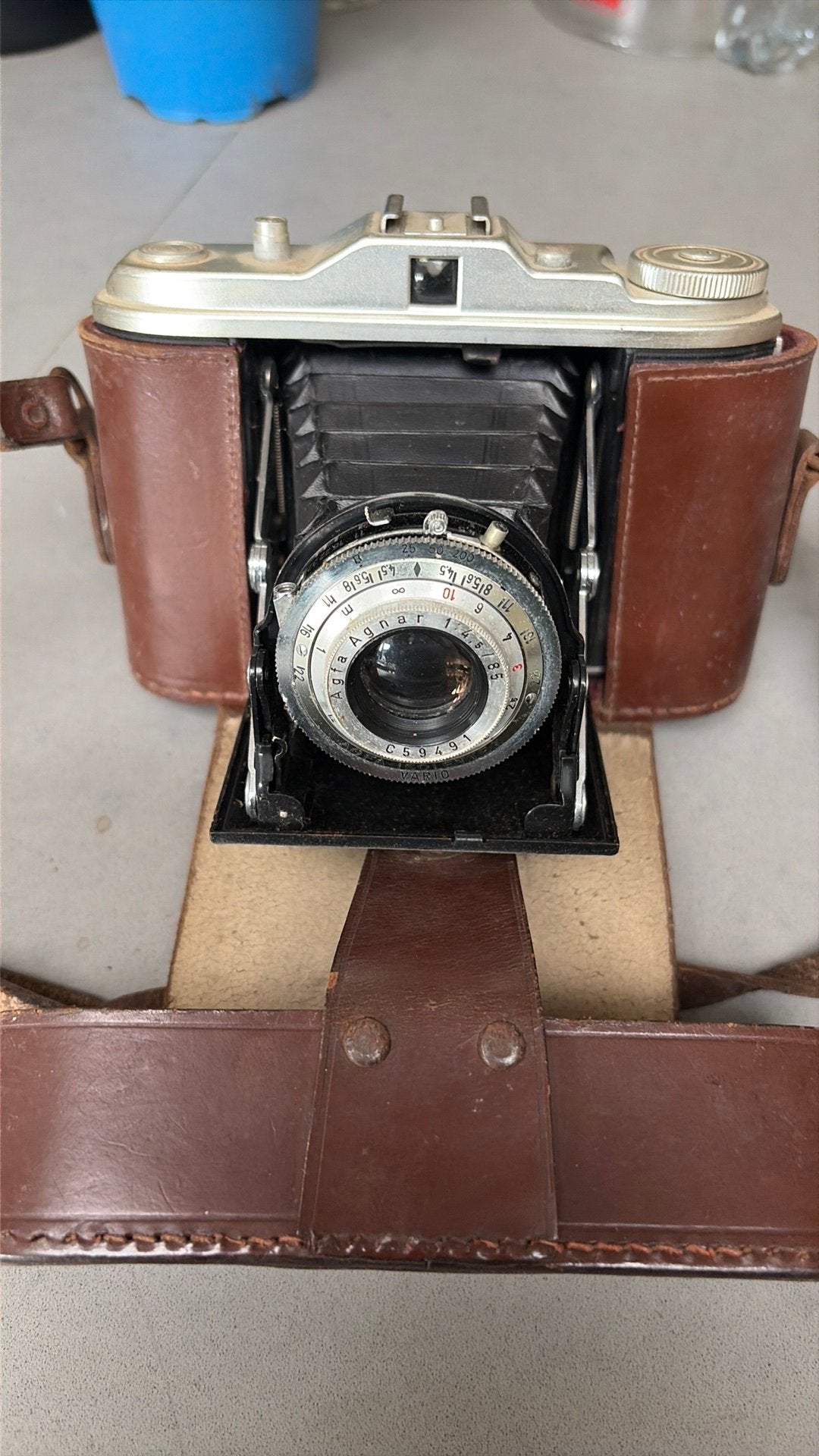 Vintage Agfa Isolette balgcamera in leren tas 50s, Ophalen of Verzenden, Zo goed als nieuw, Compact, Overige Merken