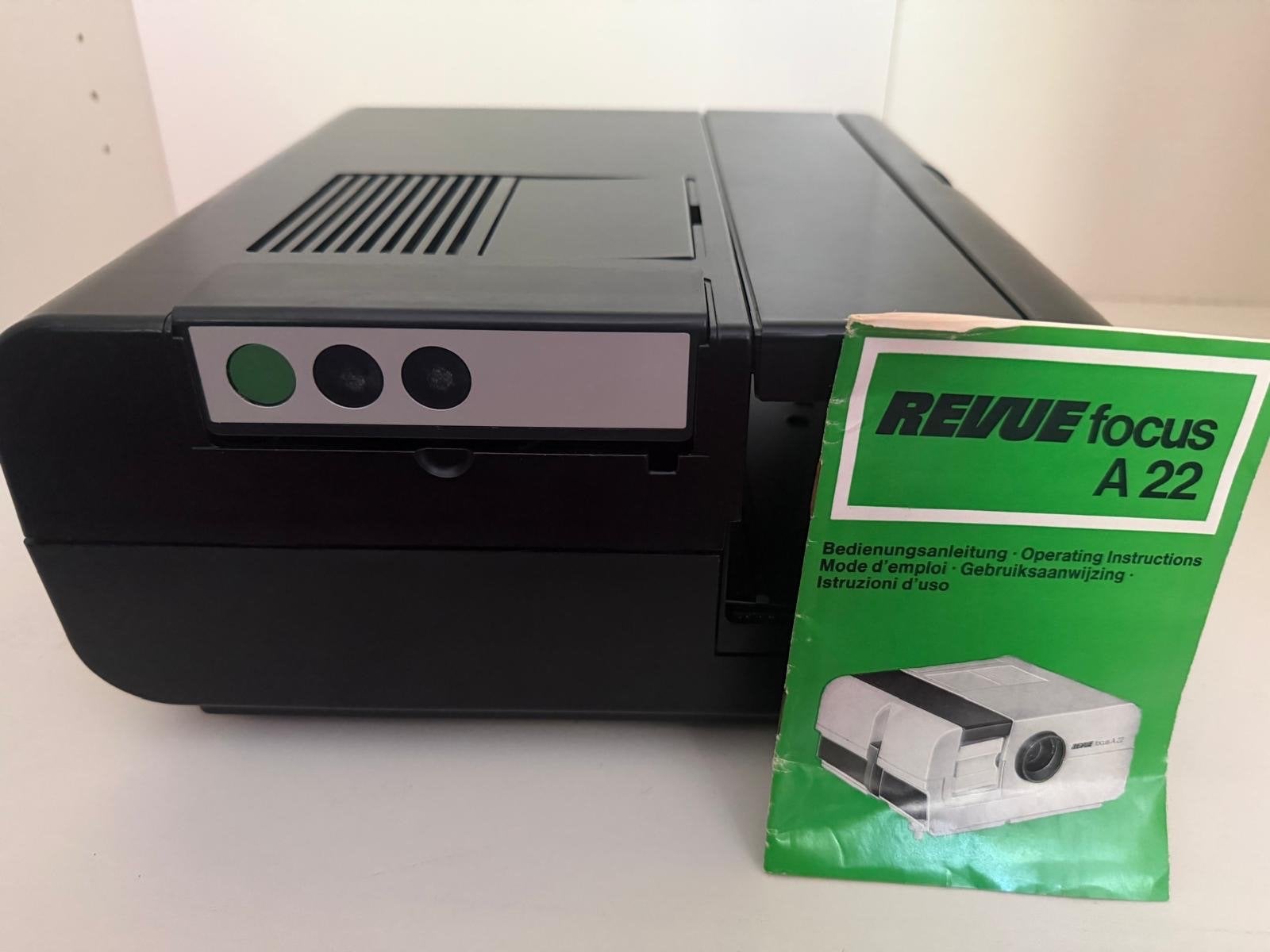 Revue Focus A 22 Diaprojector met handleiding, Audio, Tv en Foto, Diaprojectors, Ophalen, Zo goed als nieuw