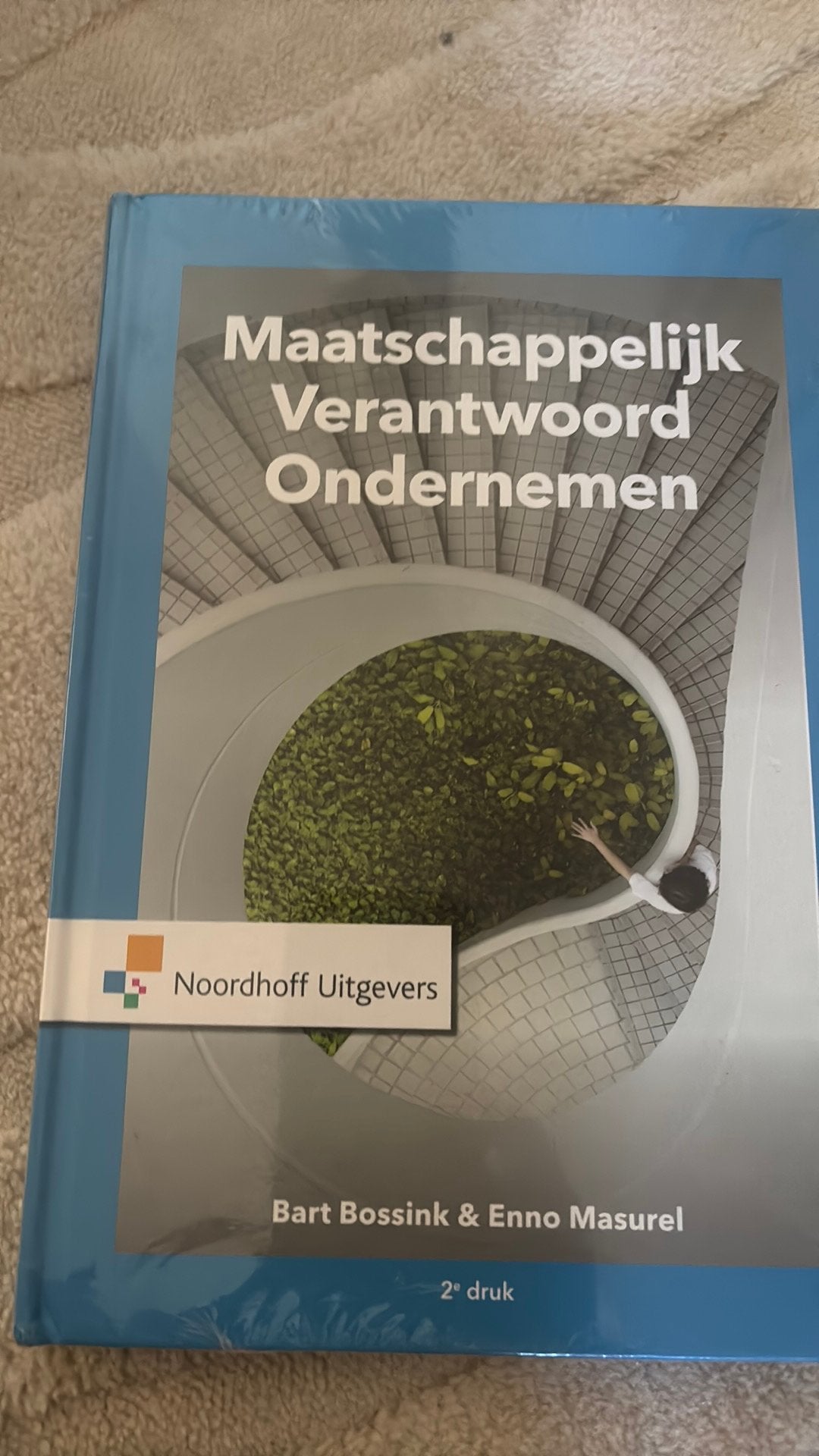 Nieuw boek, Ophalen, Nieuw