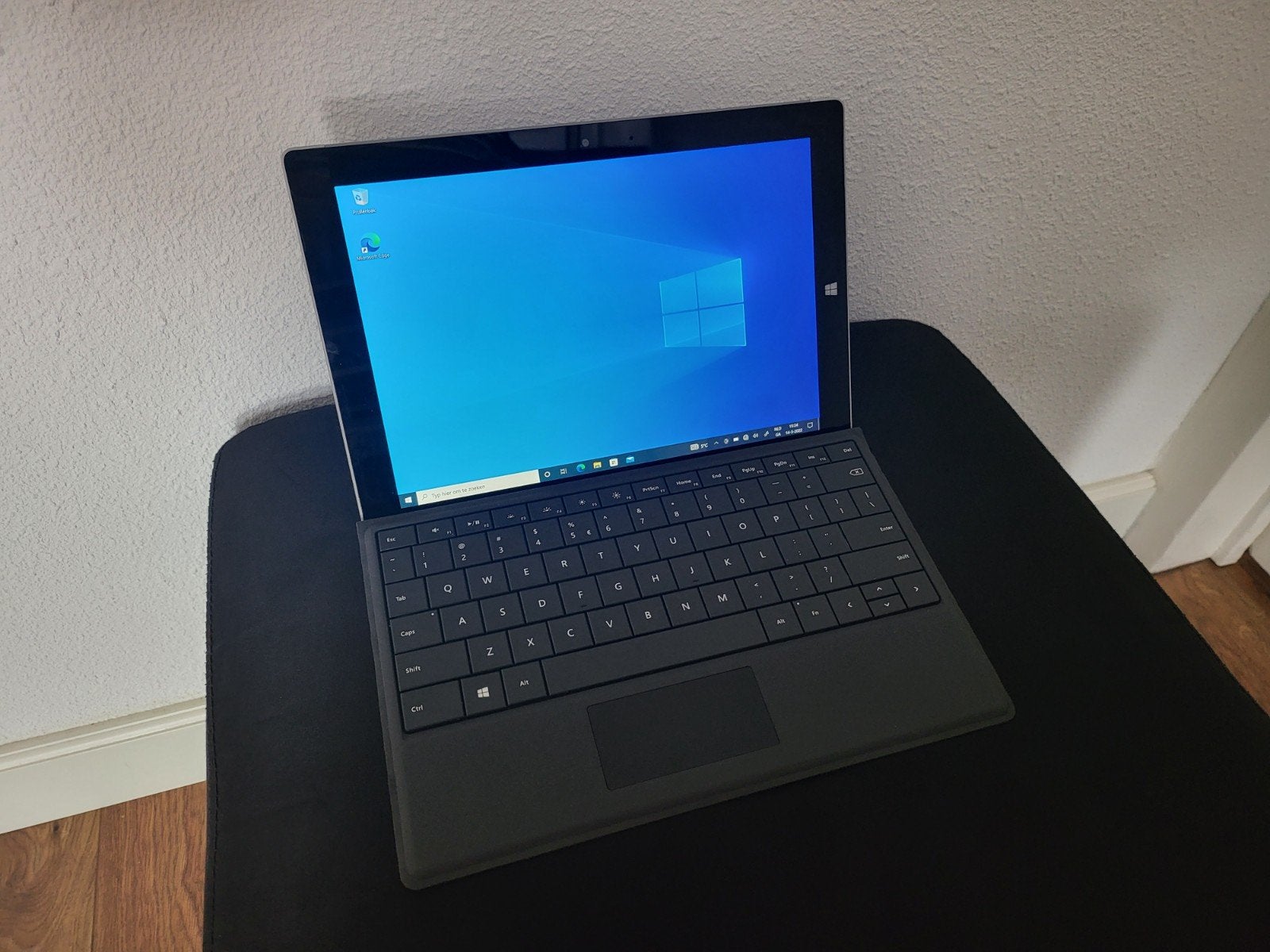 Microsoft Surface 3 Inclusief type cover, Ophalen of Verzenden, Zo goed als nieuw