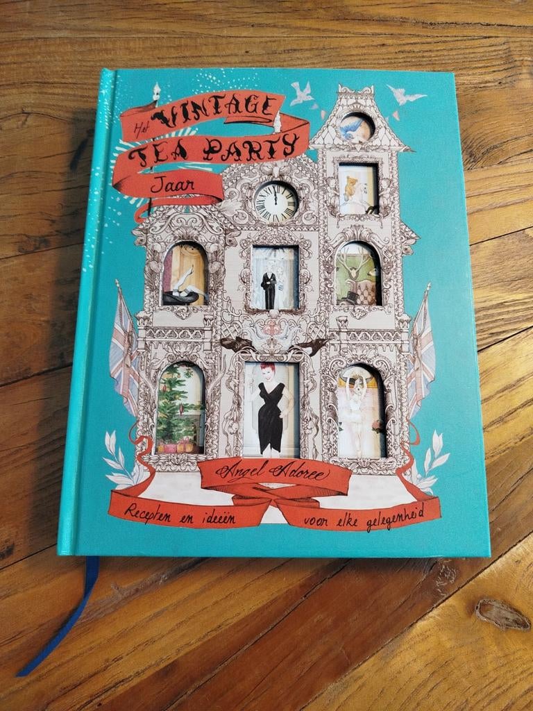 Het Vintage Tea Party Jaar - Angel Adoree, Ophalen of Verzenden, Zo goed als nieuw