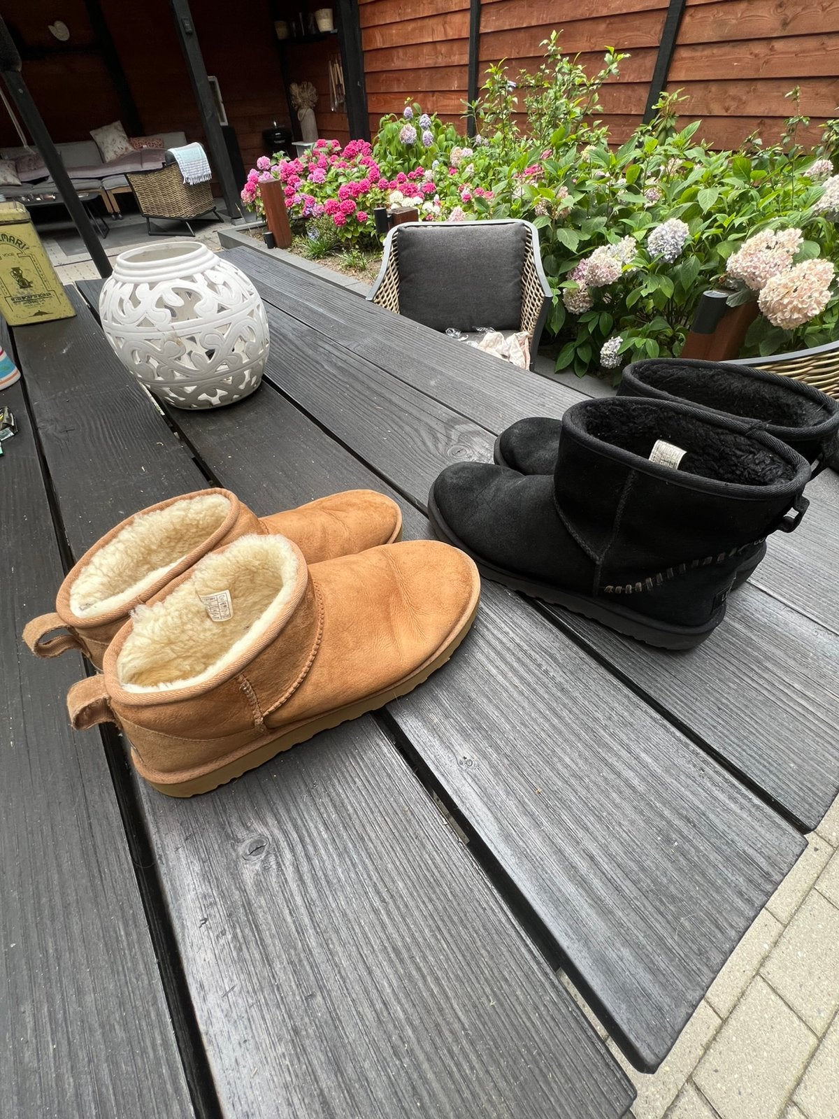 Ugg, Ophalen of Verzenden, Gedragen, Zwart