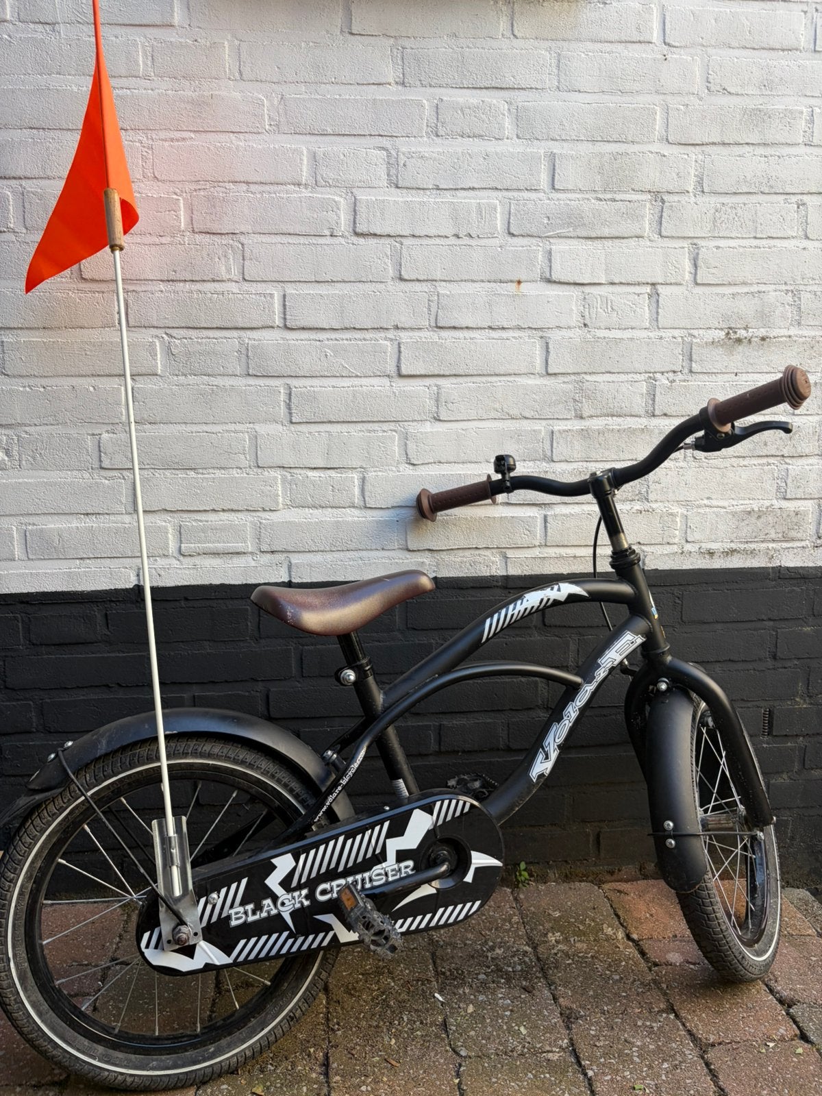 Volare kinderfiets 16 inch black cruiser vlag fiets, Fietsen en Brommers, Fietsen | Kinderfietsjes, Ophalen, Gebruikt, 16 tot 20 inch