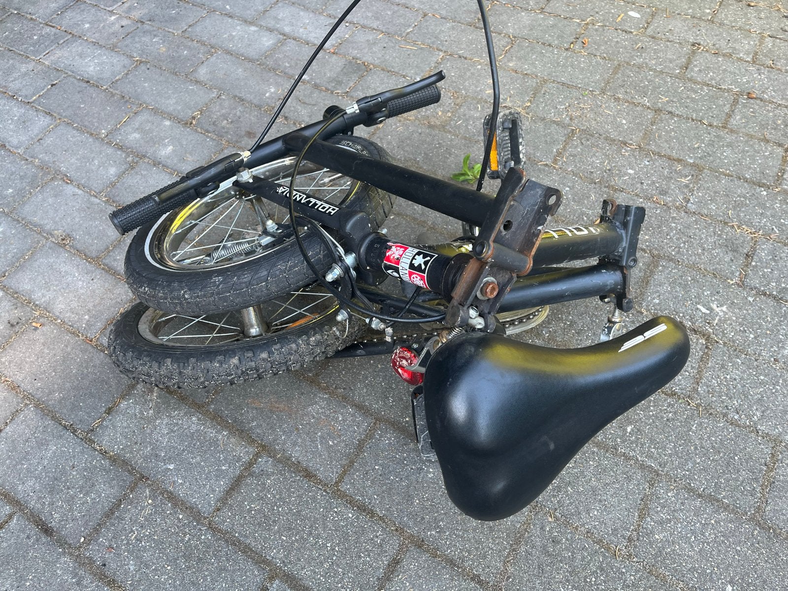 Hollandia vouwfiets - Compact en handig, Gebruikt, Velgrem, 14 tot 16 inch, Totaal opvouwbaar