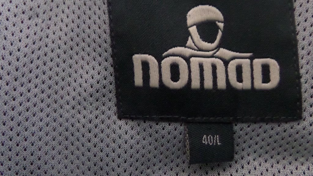 nomad outdoor jas legergroen mt 40/L z.g.a.n., Maat 38/40 (M), Nomad, Ophalen of Verzenden, Zo goed als nieuw