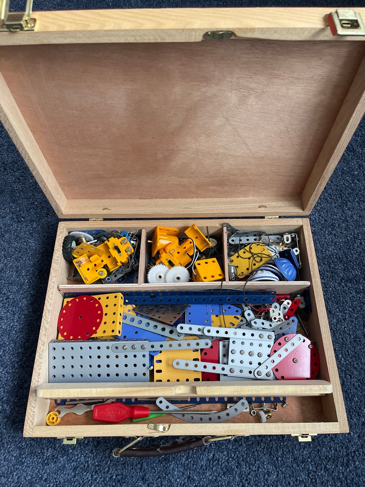 Meccano in houten koffer - voor de liefhebber, Ophalen of Verzenden, Gebruikt, Overige merken