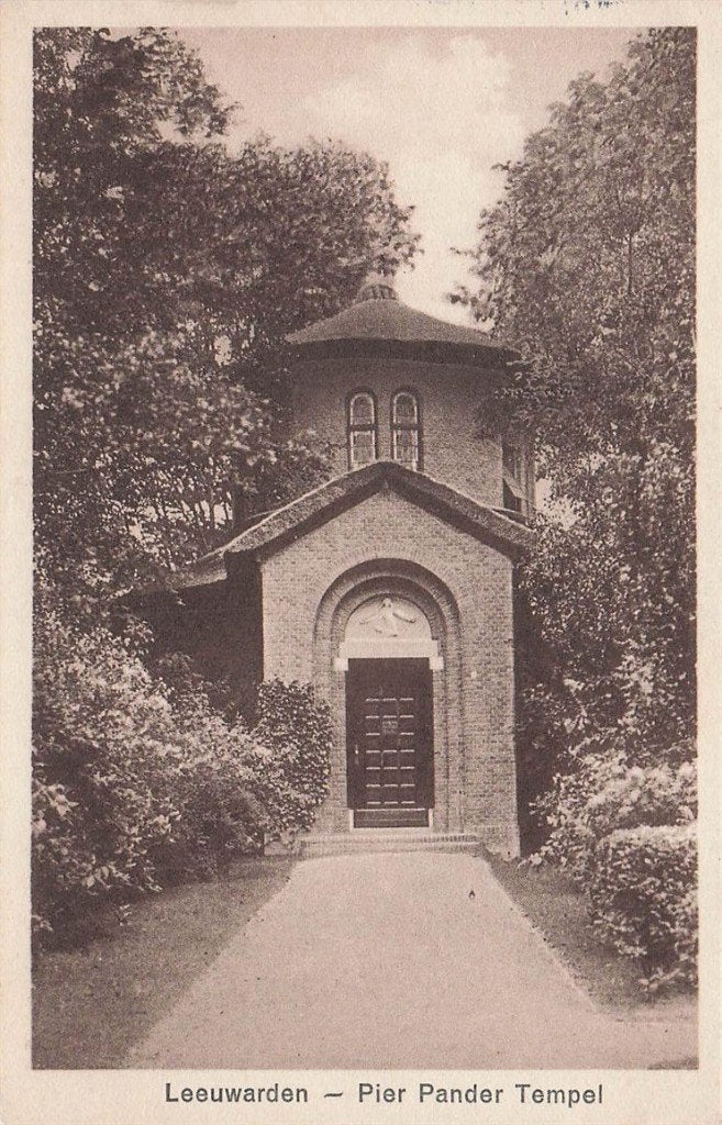 702-260-027 Leeuwarden Pier Pander Tempel, Verzenden, Voor 1920, Friesland