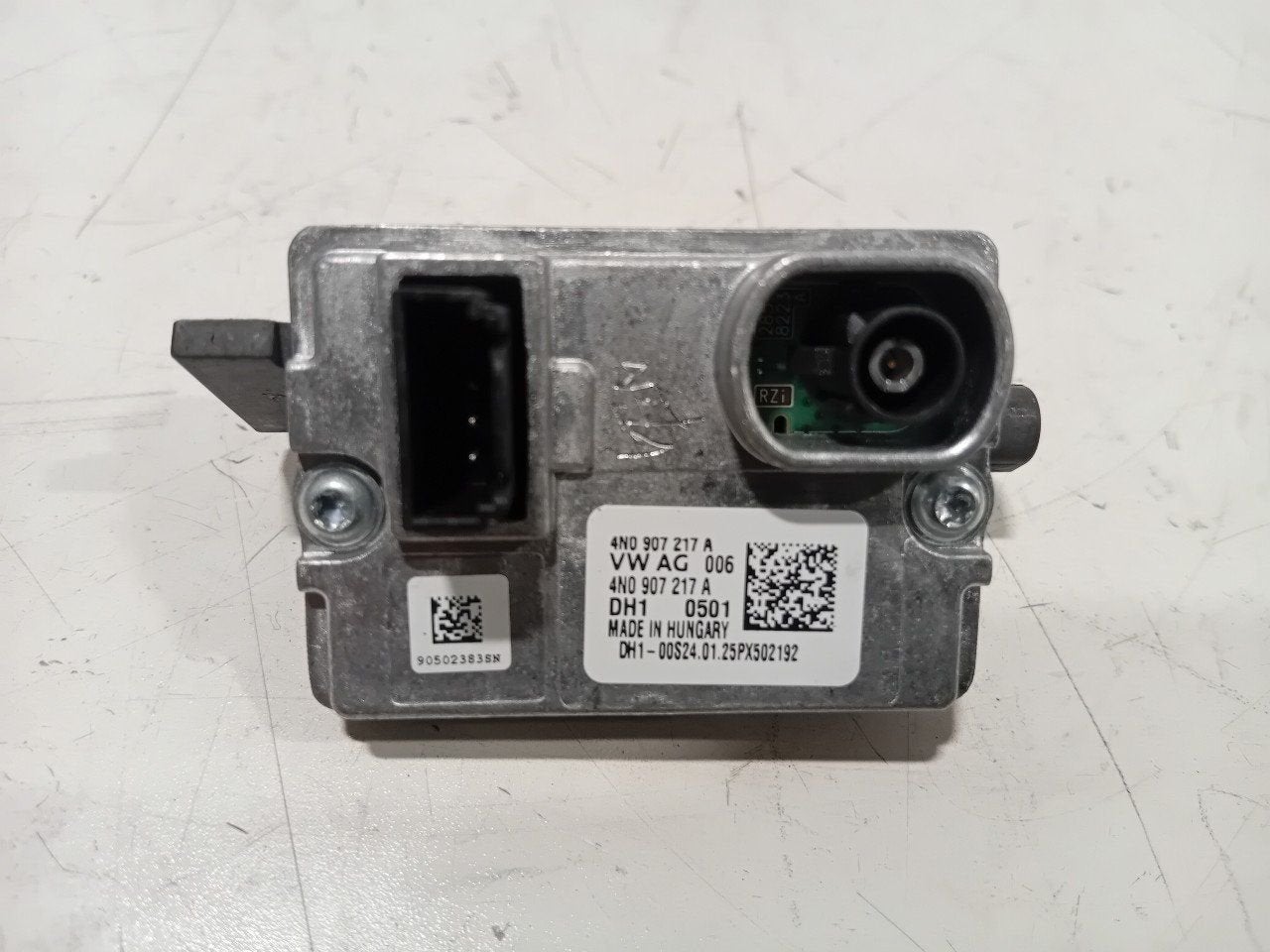 Camera voor Audi Q8, Onderdelen@venauto.nl, Van der Ven Autorecycling B.V., Gebruikt, Ettenseweg 76, 4706 PB Roosendaal, The Netherlands