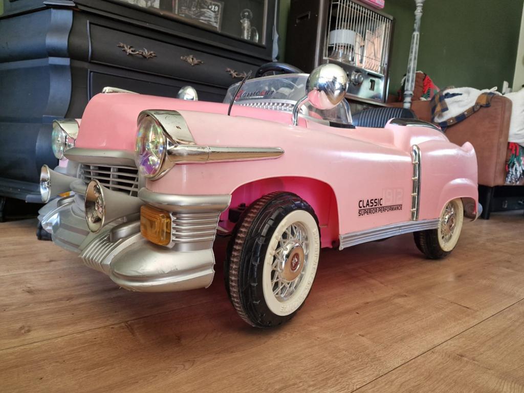 Electrische Cadillac speelgoed auto, Kinderen en Baby's, Speelgoed | Buiten | Voertuigen en Loopfietsen, Ophalen, Overige typen