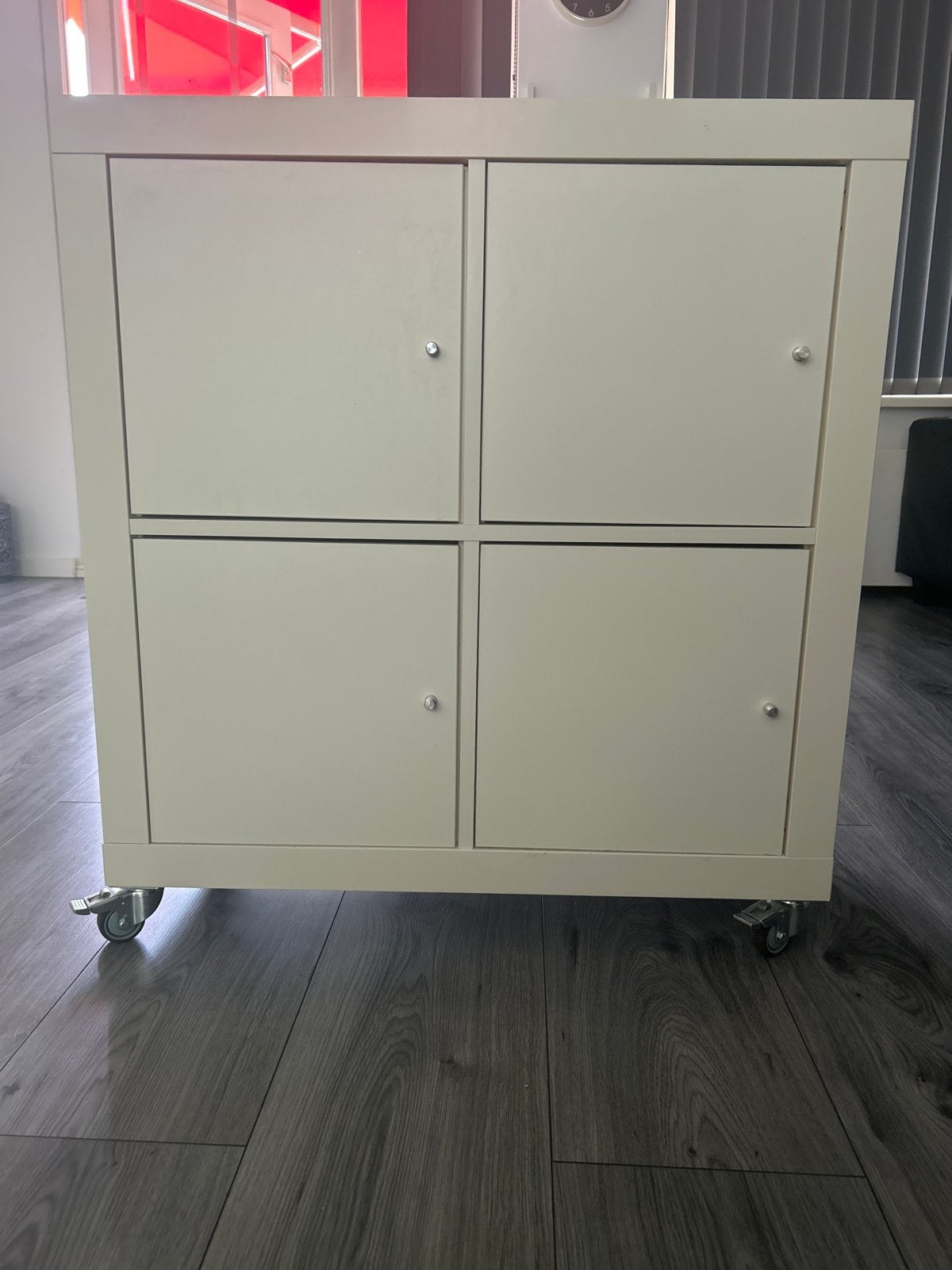 IKEA KALLAX kast met 4 deuren en wielen, Ophalen, Gebruikt
