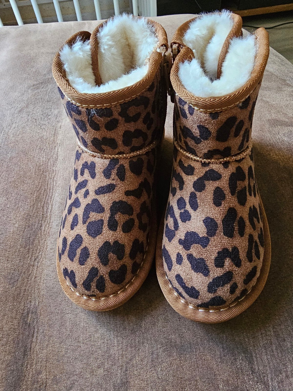 kinderschoenen maat 21 en 22, Kinderen en Baby's, Verzenden, Nieuw, Meisje, Laarsjes