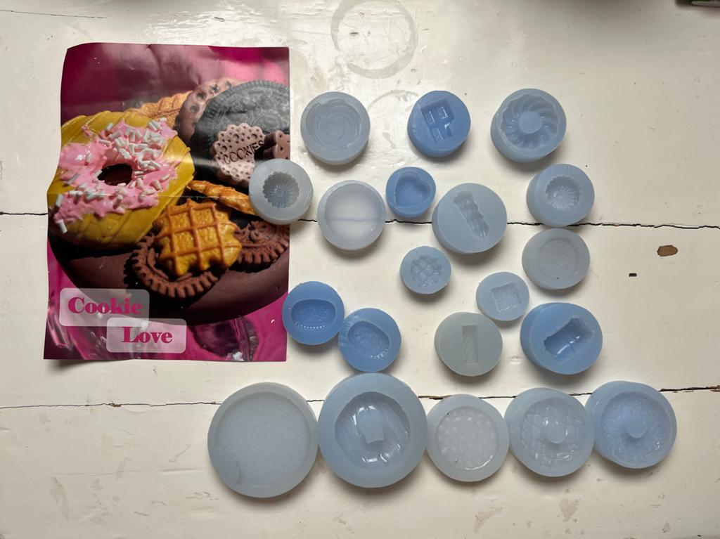 siliconen mallen voor koekjes/chocolaatjes van klei, Hobby en Vrije tijd, Gebruikt, Overige thema's, Ophalen of Verzenden, Kunststof