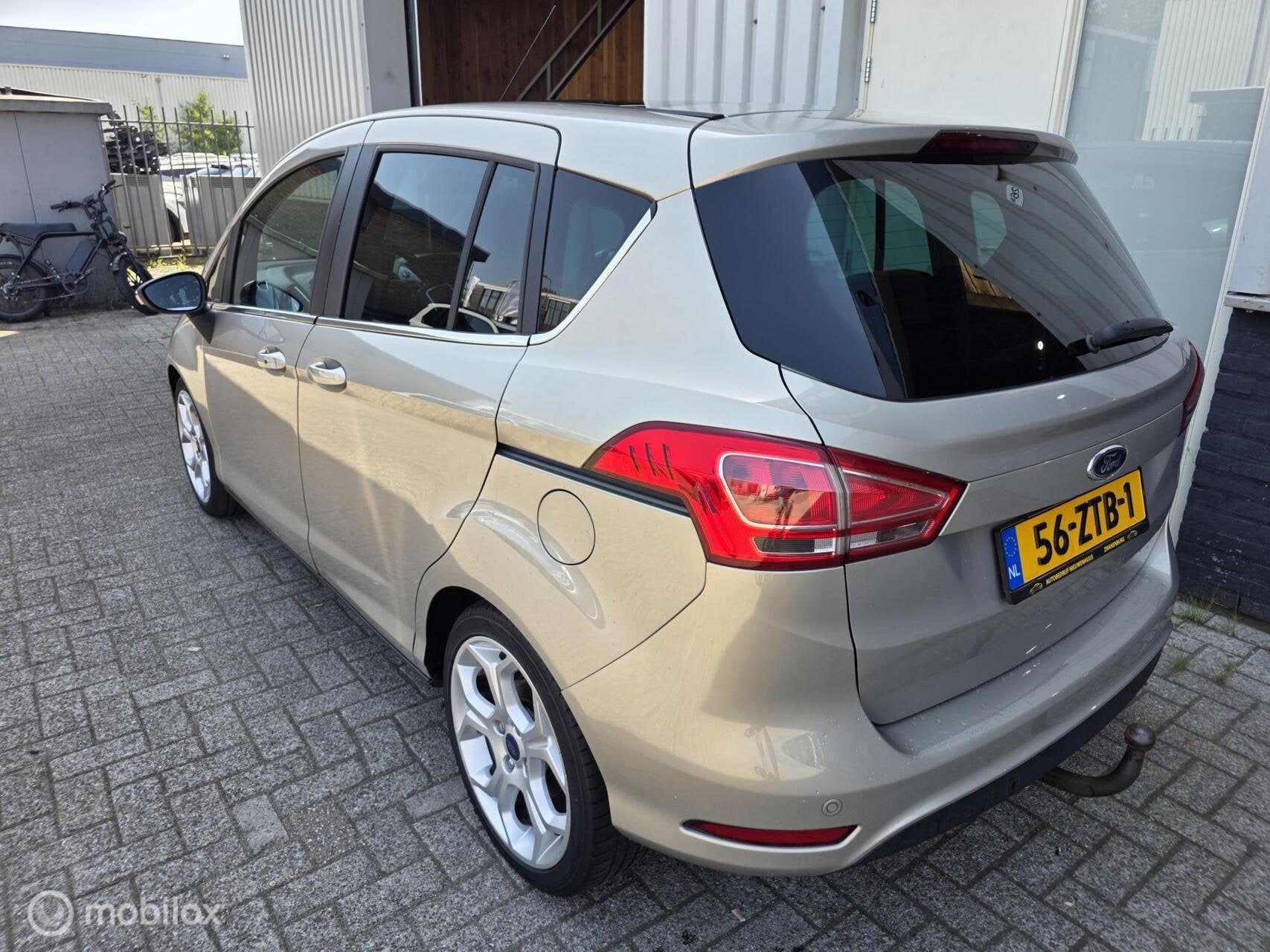 Ford B-Max 1.0 EcoBoost Titanium incl nw riem., Auto's, Euro 5, Gebruikt, 750 kg, Origineel Nederlands