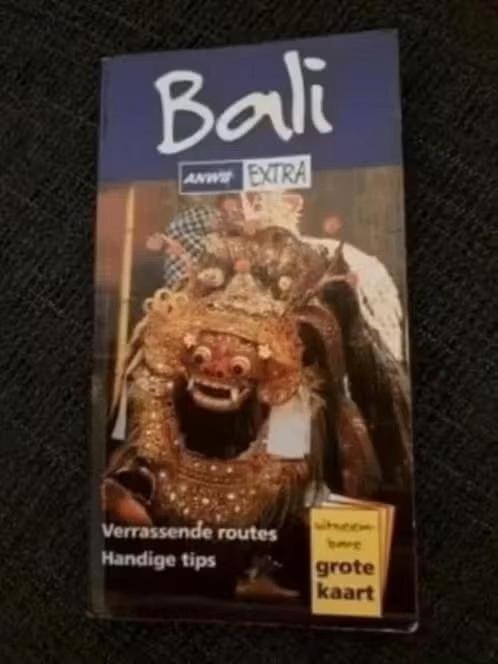 ANWB Extra - BALI incl. kaart / Roland Dusik, Ophalen of Verzenden, Zo goed als nieuw, Reisgids of -boek, ANWB