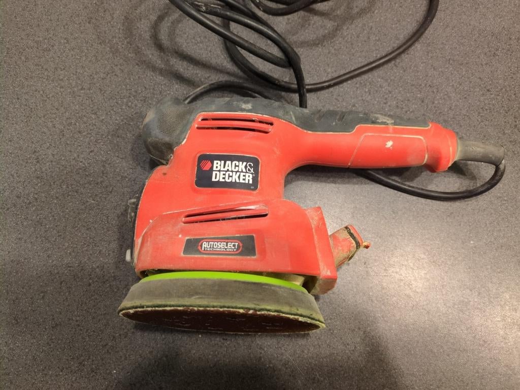 Black & Decker KA280 Excentrische Schuurmachine, Ophalen of Verzenden, Gebruikt, Minder dan 600 watt, Excentrische schuurmachine