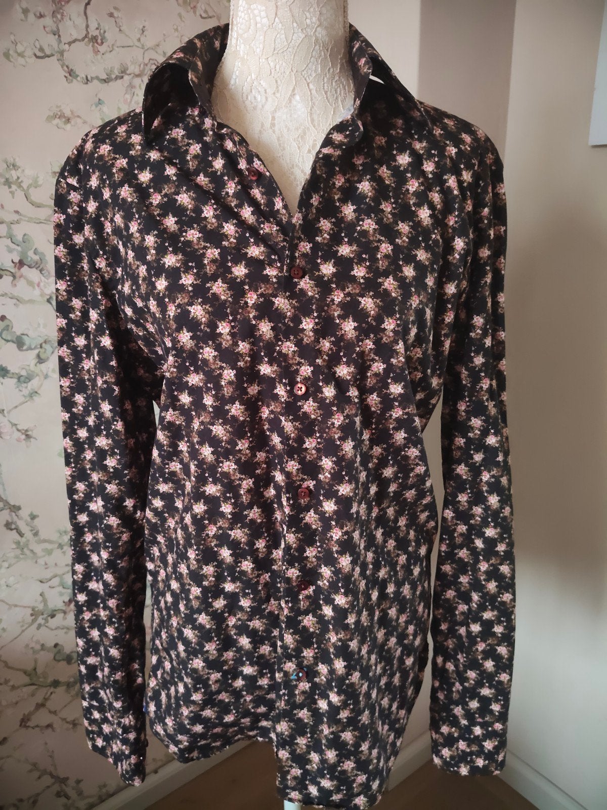 British Indigo heren overhemd maat 39/M – bloemenprint, Meerkleurig, Zo goed als nieuw, British Indigo, Halswijdte 39/40 (M)