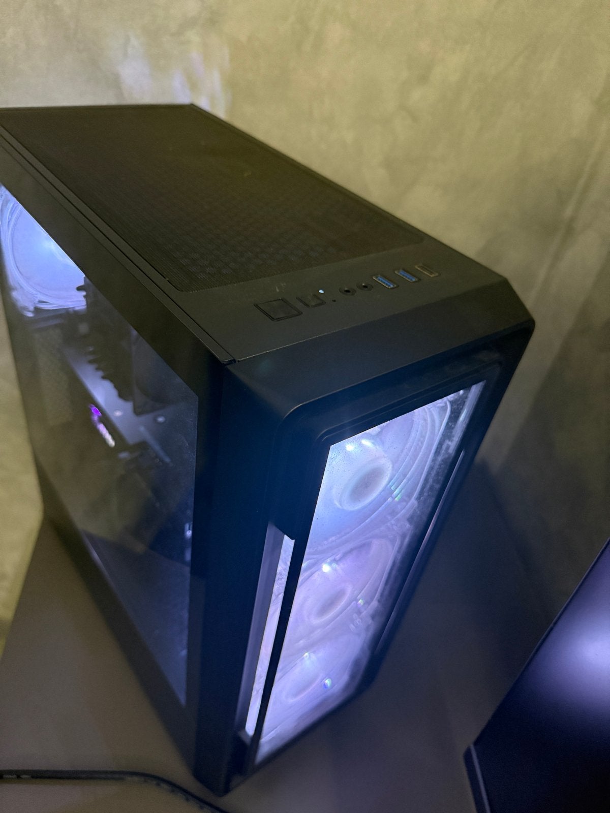Game pc ryzen 5 7600x, Computers en Software, Desktop Pc's, Ophalen of Verzenden, Zo goed als nieuw, Gaming, SSD