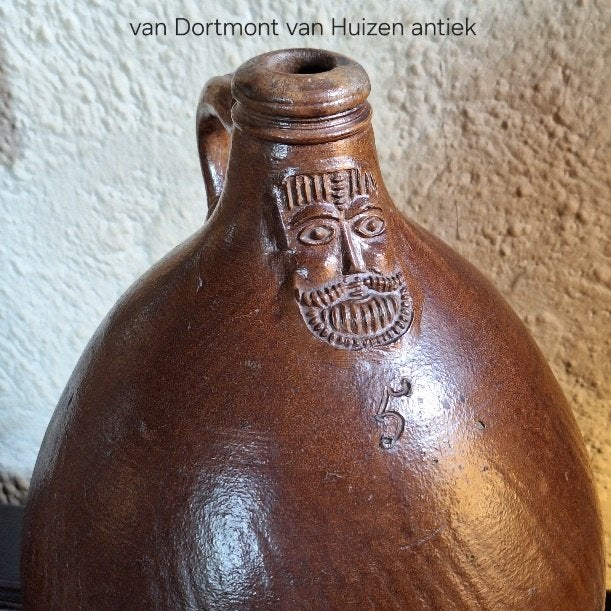 17e eeuwse Baardmankruik., Ophalen