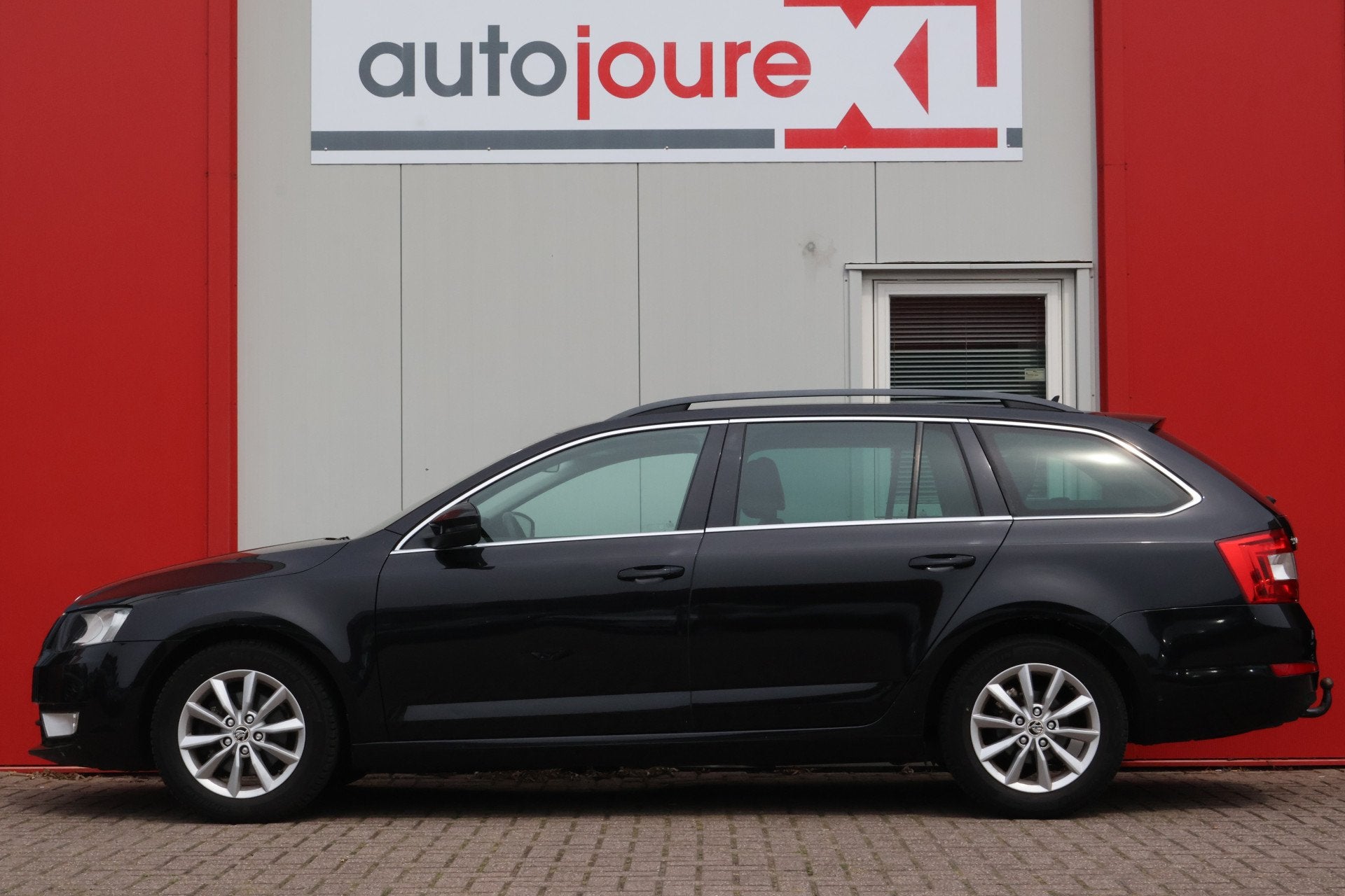 Skoda Octavia Combi 1.0 TSI Greentech Ambition Business, Voorwielaandrijving, Verwarmde buitenspiegels, Gebruikt, Origineel Nederlands