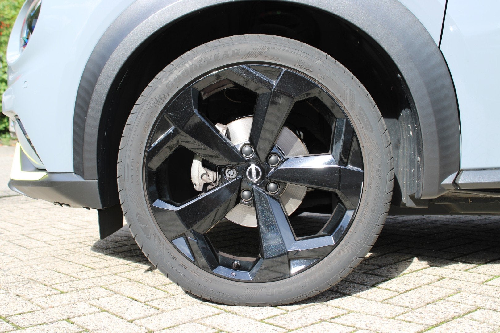 Foto 8 van NISSAN Juke 1.0 DIG-T 114pk Kiiro | Keyless | CruiseControl