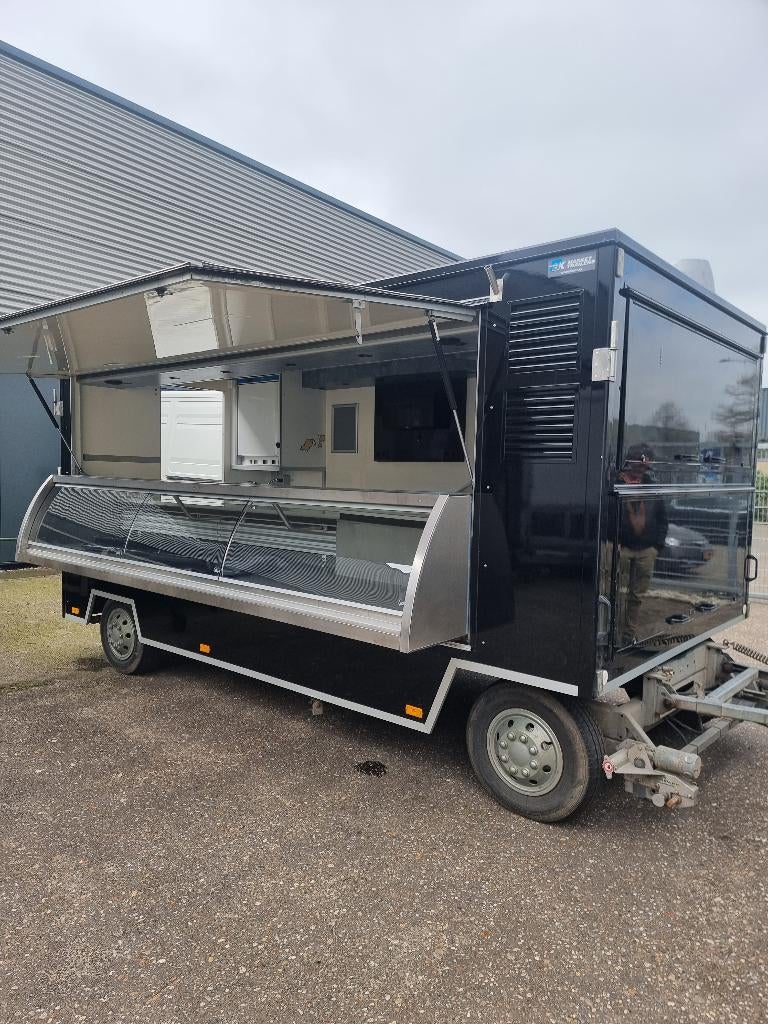 Complete verkoopwagen / foodtruck – direct inzetbaar, Ophalen