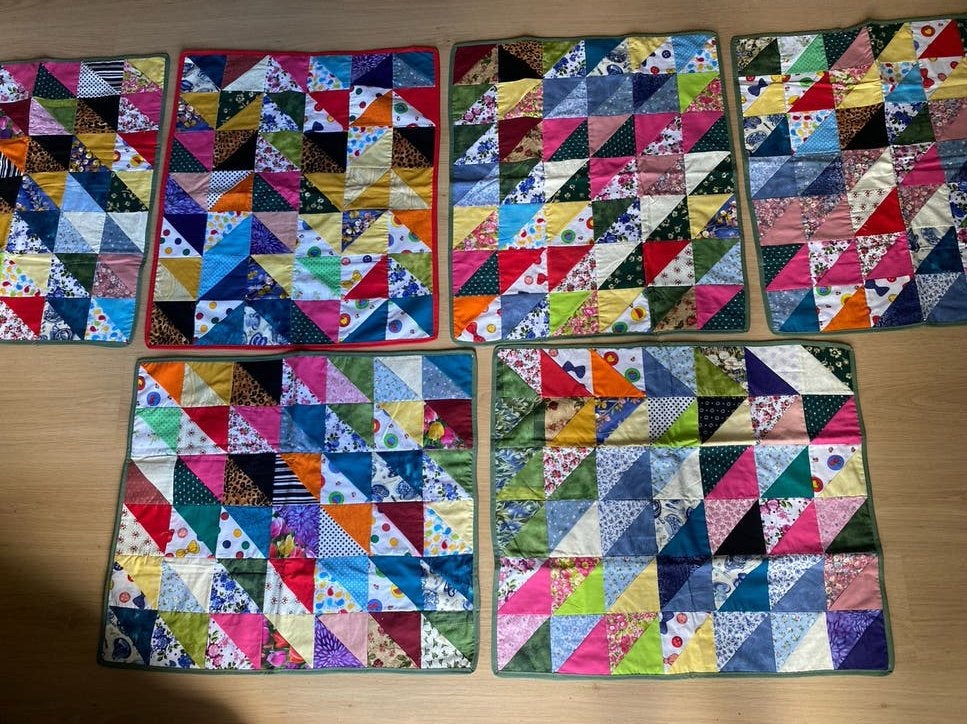 Diverse patchwork (gereserveerd LAJ), Katoen, Handgemaakt, Ophalen of Verzenden, 59 cm