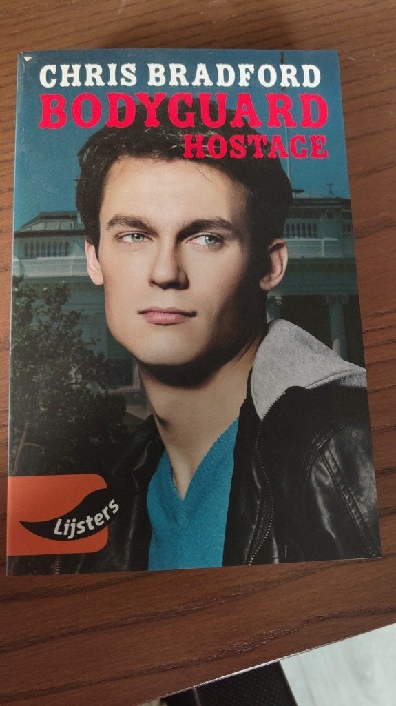 Bodyguard: Hostage – Chris Bradford, Ophalen of Verzenden, Zo goed als nieuw, Chris Bradford
