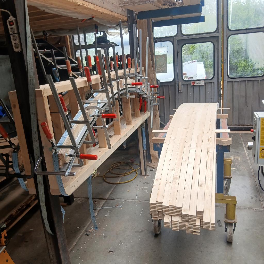 gebogen spanten woonwagen, Doe-het-zelf en Verbouw, Hout en Planken, Ophalen, 50 mm of meer, 300 cm of meer, Balk