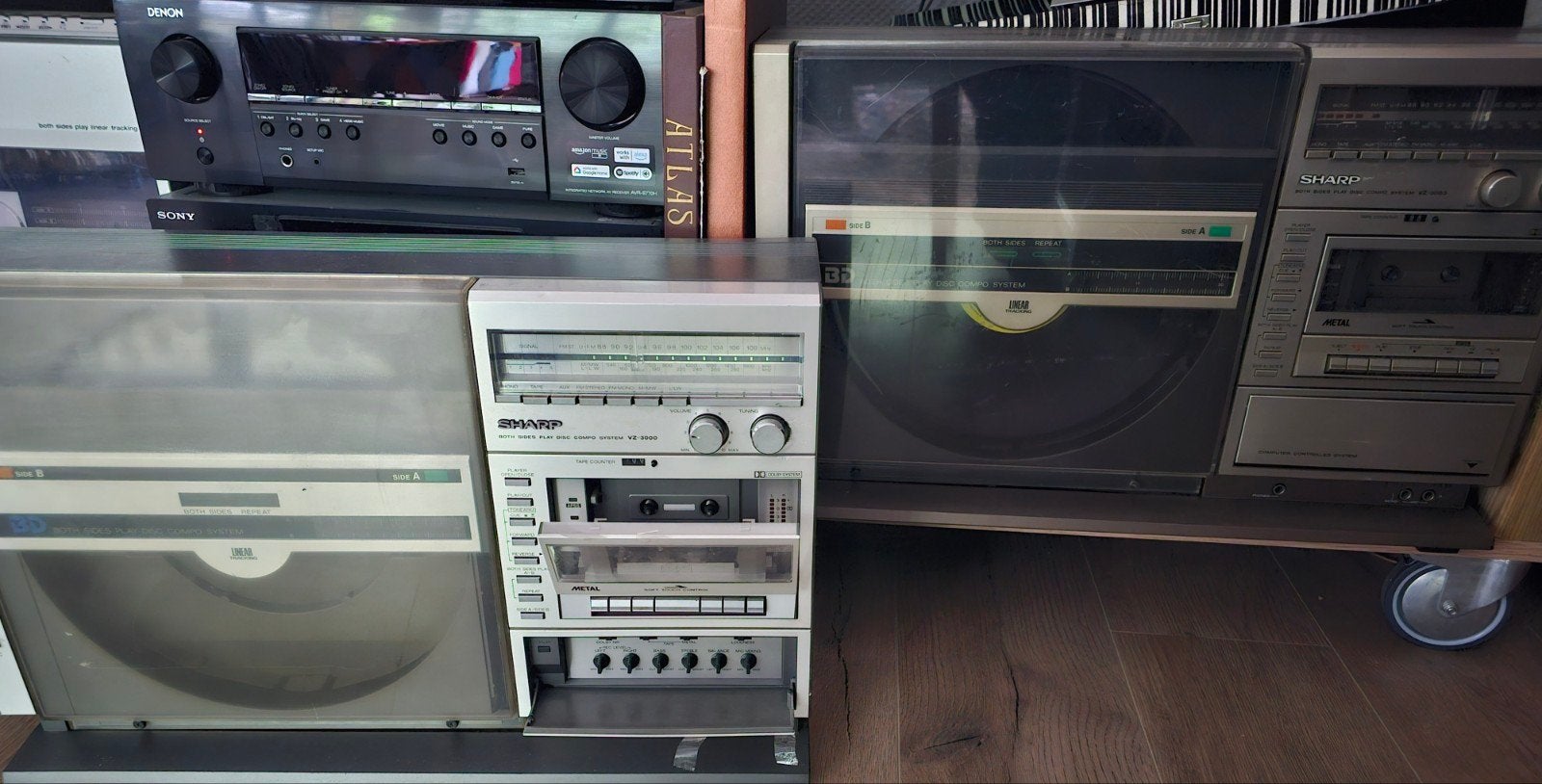2X SHARP VZ-3000, Gebruikt, Automatisch, Platenspeler, Ophalen