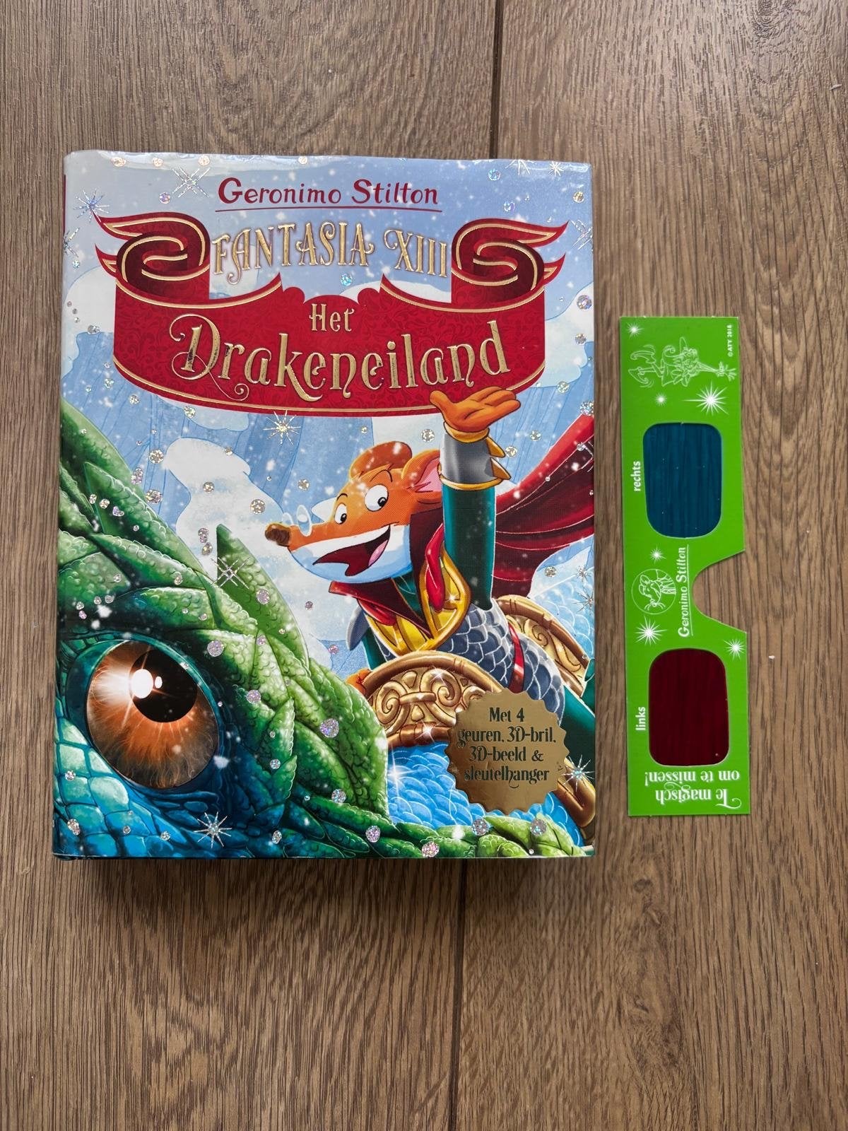 Geronimo Stilton Fantasia XIII: Het Drakeneiland, Boeken, Ophalen of Verzenden, Zo goed als nieuw, Geronimo Stilton, Fictie