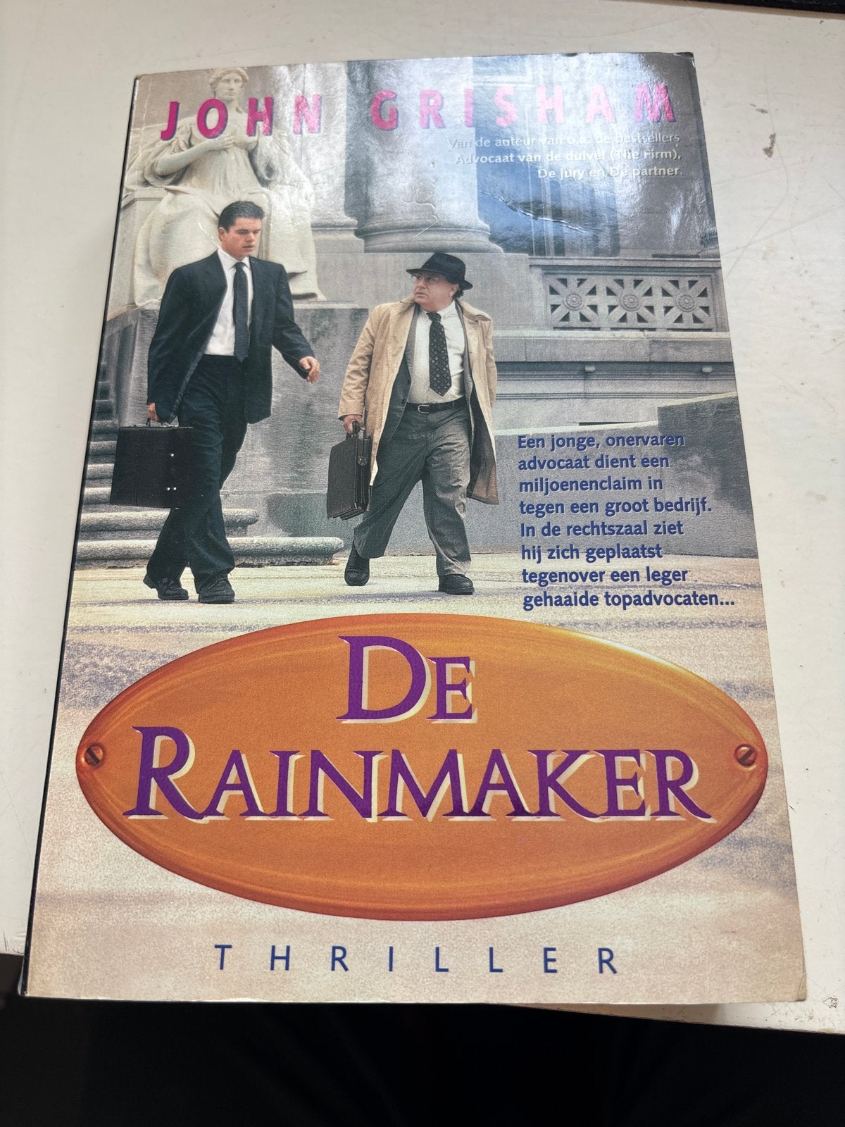 John Grisham - De Rainmaker (Thriller), Ophalen of Verzenden, Gelezen