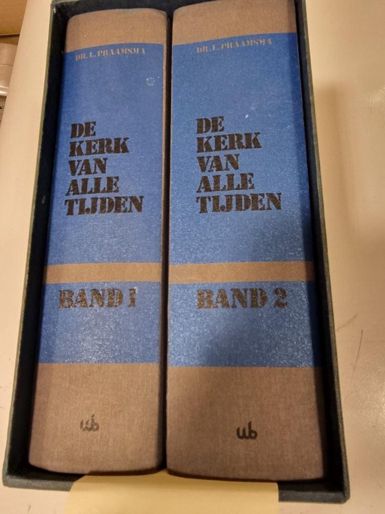 Louis Praamsma. De kerk van alle tijden.2 delen in cassette., Ophalen of Verzenden, Zo goed als nieuw, Christendom | Protestants