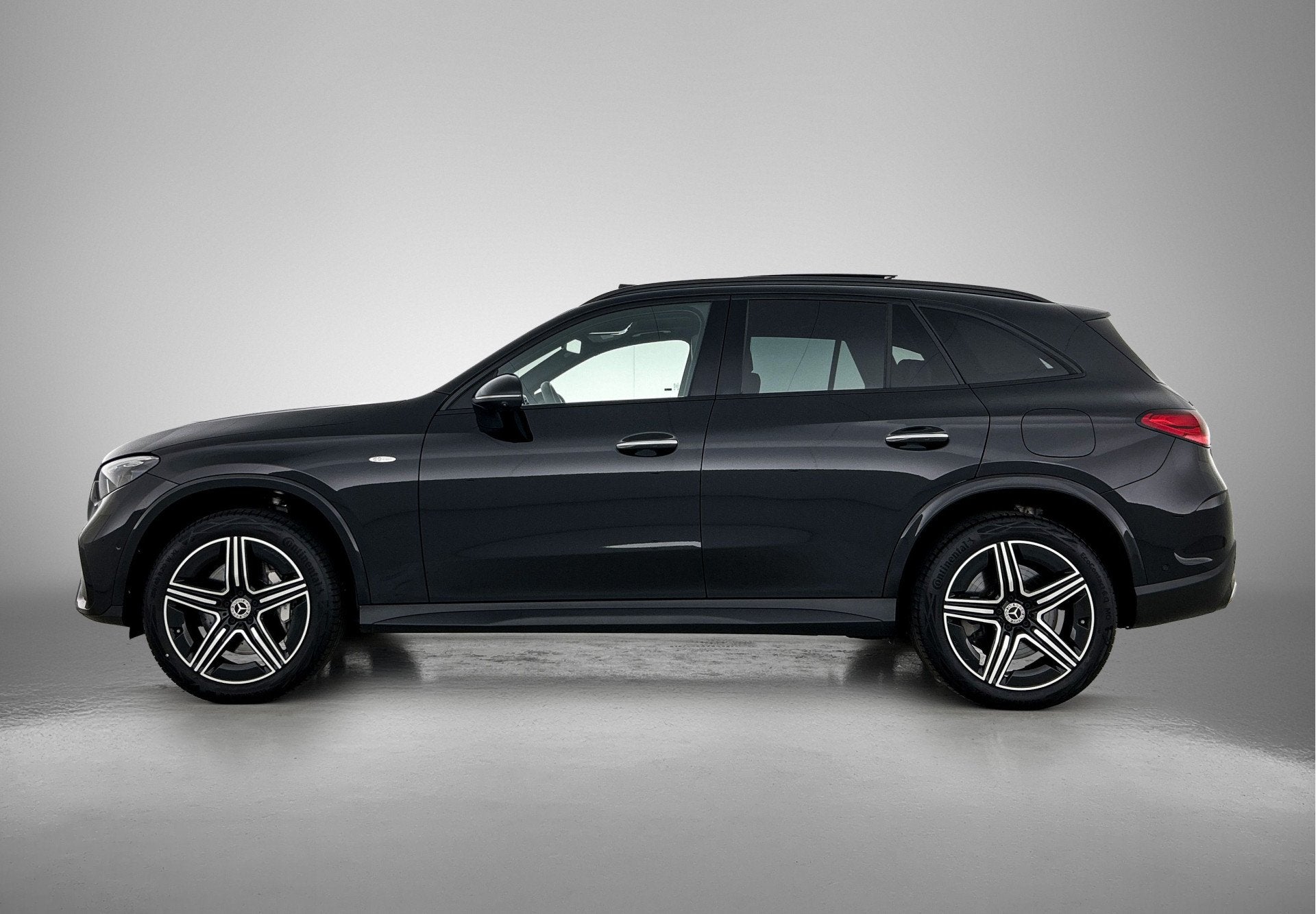 Mercedes-Benz GLC 300 e 4MATIC AMG Plug-In Hybride AMG Line, Auto's, 12 maanden, Gebruikt, Zwart, Plug-in hybride