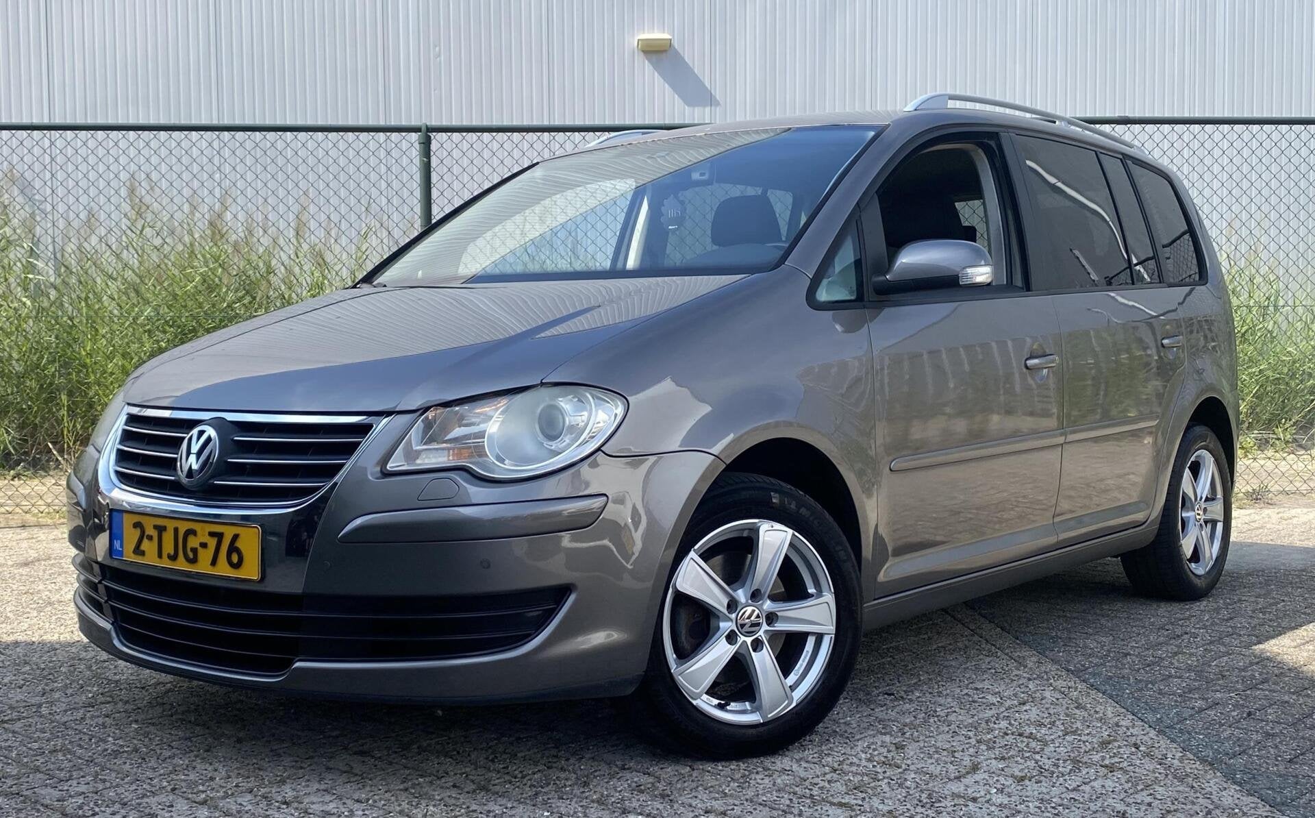 Volkswagen Touran 1.4 TSI Highline |AUTOMAAT| Trekhaak | Nav, Auto's, Volkswagen, Stof, Gebruikt, 4 cilinders, 14 km/l