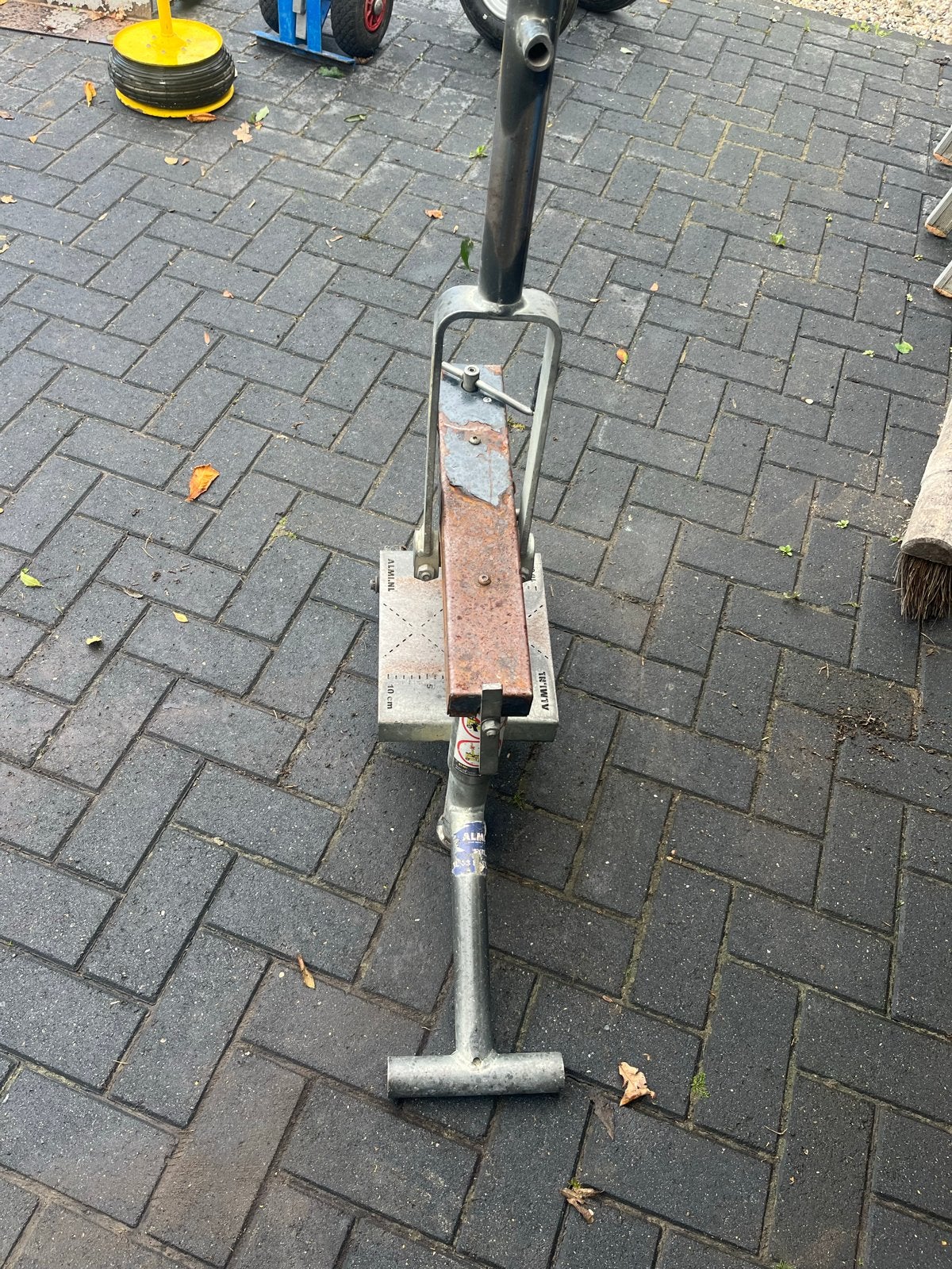 Almi AL33 steenknipper - Gebruikt, Doe-het-zelf en Verbouw, Ophalen of Verzenden, Gebruikt, Overige typen, Overige merken