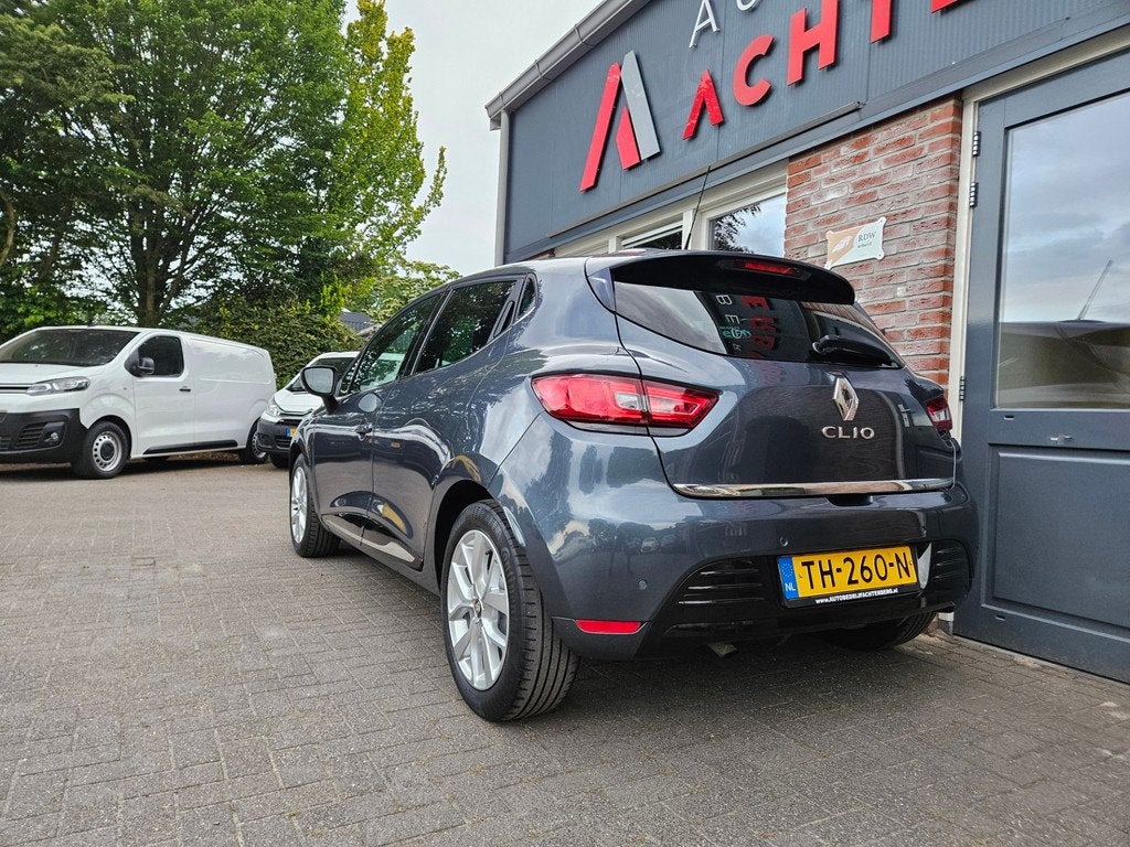 Renault Clio 0.9 TCe Limited Airco! Cruise Control! NAP! Net, Auto's, Voorwielaandrijving, 898 cc, Gebruikt, 49 €/maand