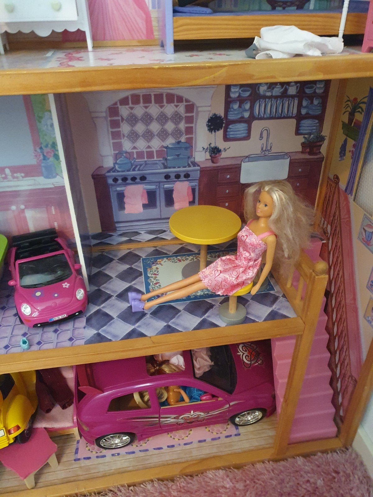 Barbiehuis met inhoud, Ophalen, Poppenhuis