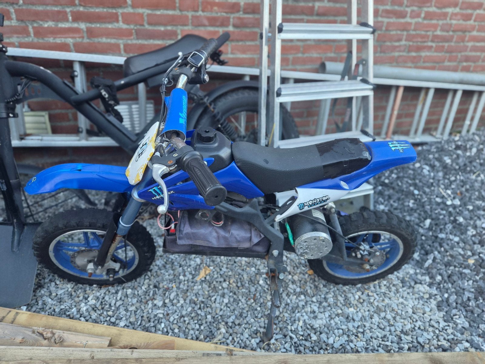 kinder crossmotor, Fietsen en Brommers, Minibikes, Midibikes en Pitbikes, Ophalen, Zo goed als nieuw, Overige typen