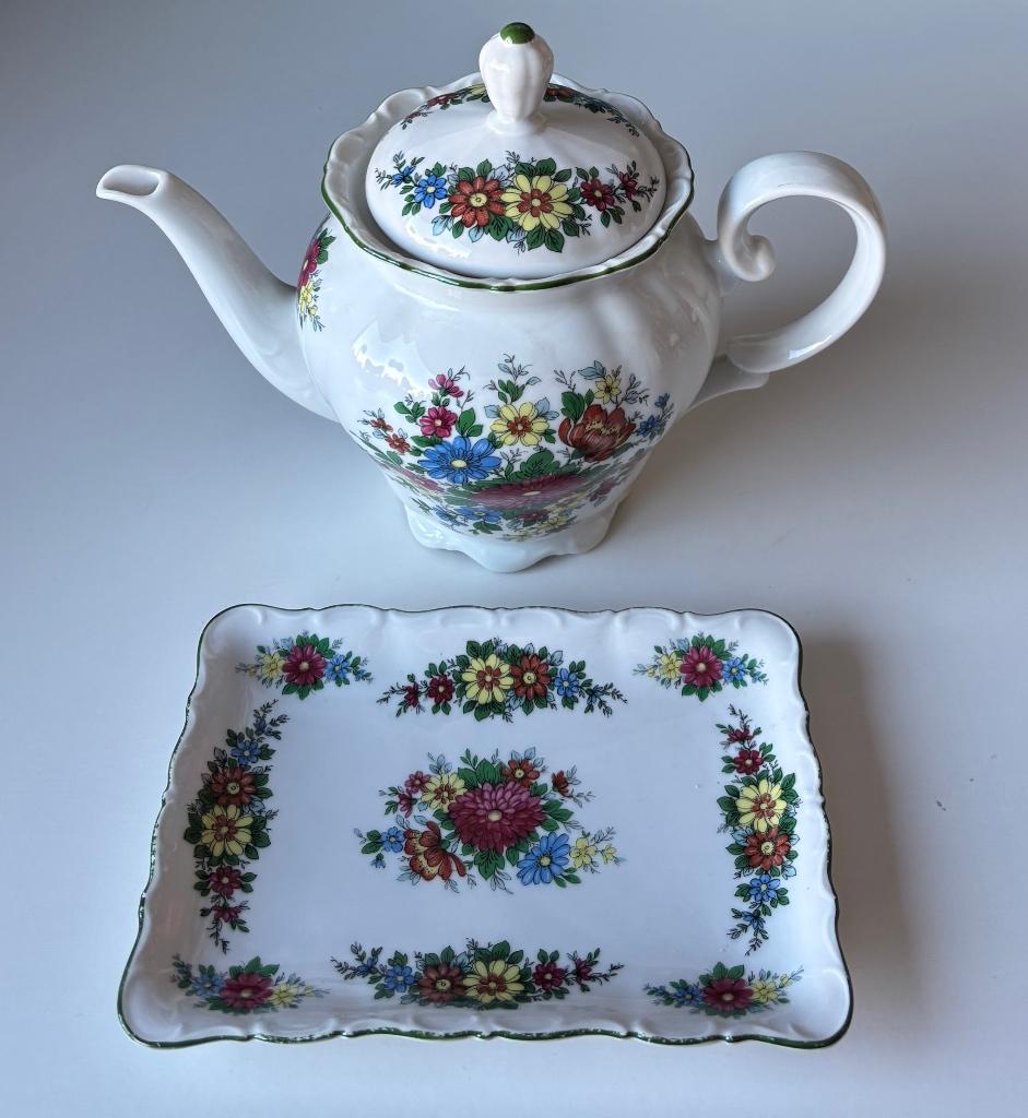 Seltmann Weiden Bavaria - Theepot en Cakeschaal, Antiek en Kunst, Ophalen of Verzenden