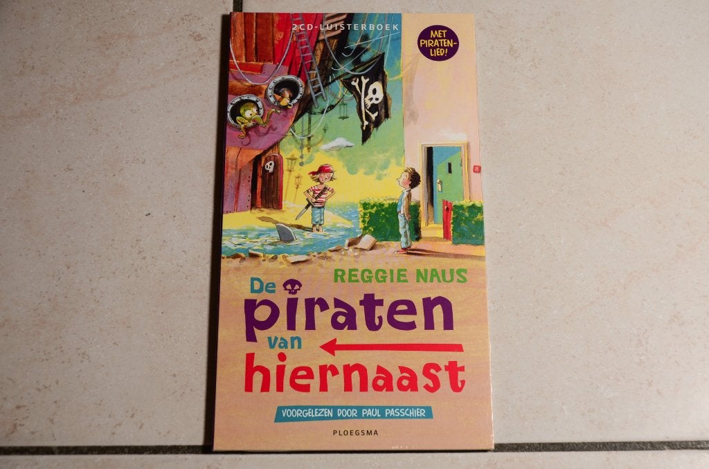 Luisterboek De piraten van hiernaast / Reggie Naus NIEUW, Boeken, Luisterboeken, Ophalen of Verzenden, Cd, Kind