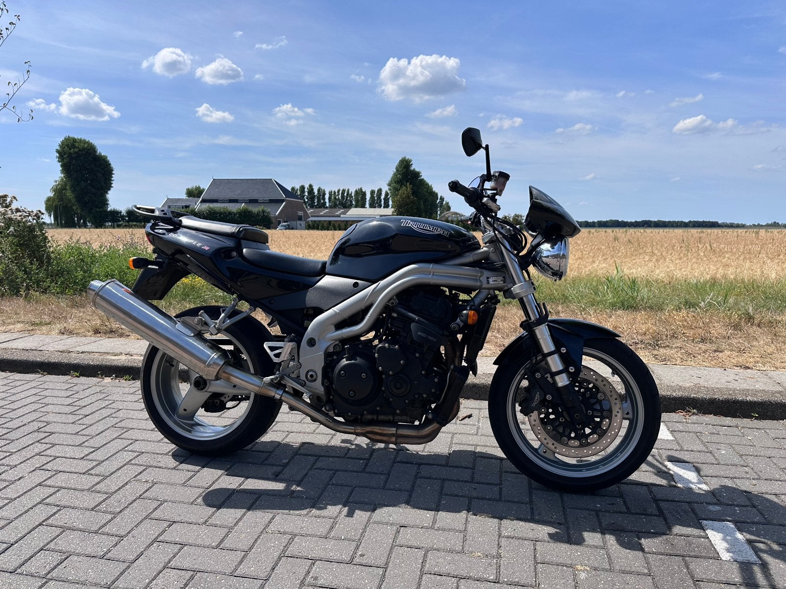 Triumph Speedtriple 955i (2002), Ophalen, Gebruikt