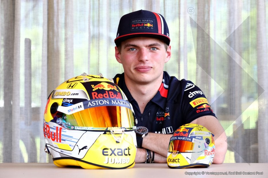 Gezocht: Max Verstappen Helm Oostenrijk GP 2019 Schaal 1:2, Verzamelen, Ophalen, Zo goed als nieuw, Formule 1