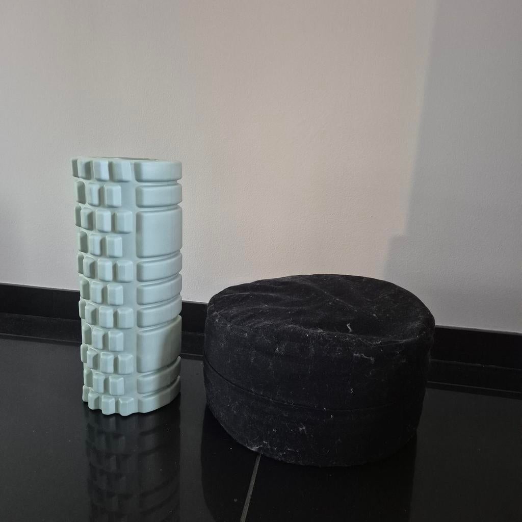 Yoga kussen en foam roller voor fitness en ontspanning, Ophalen