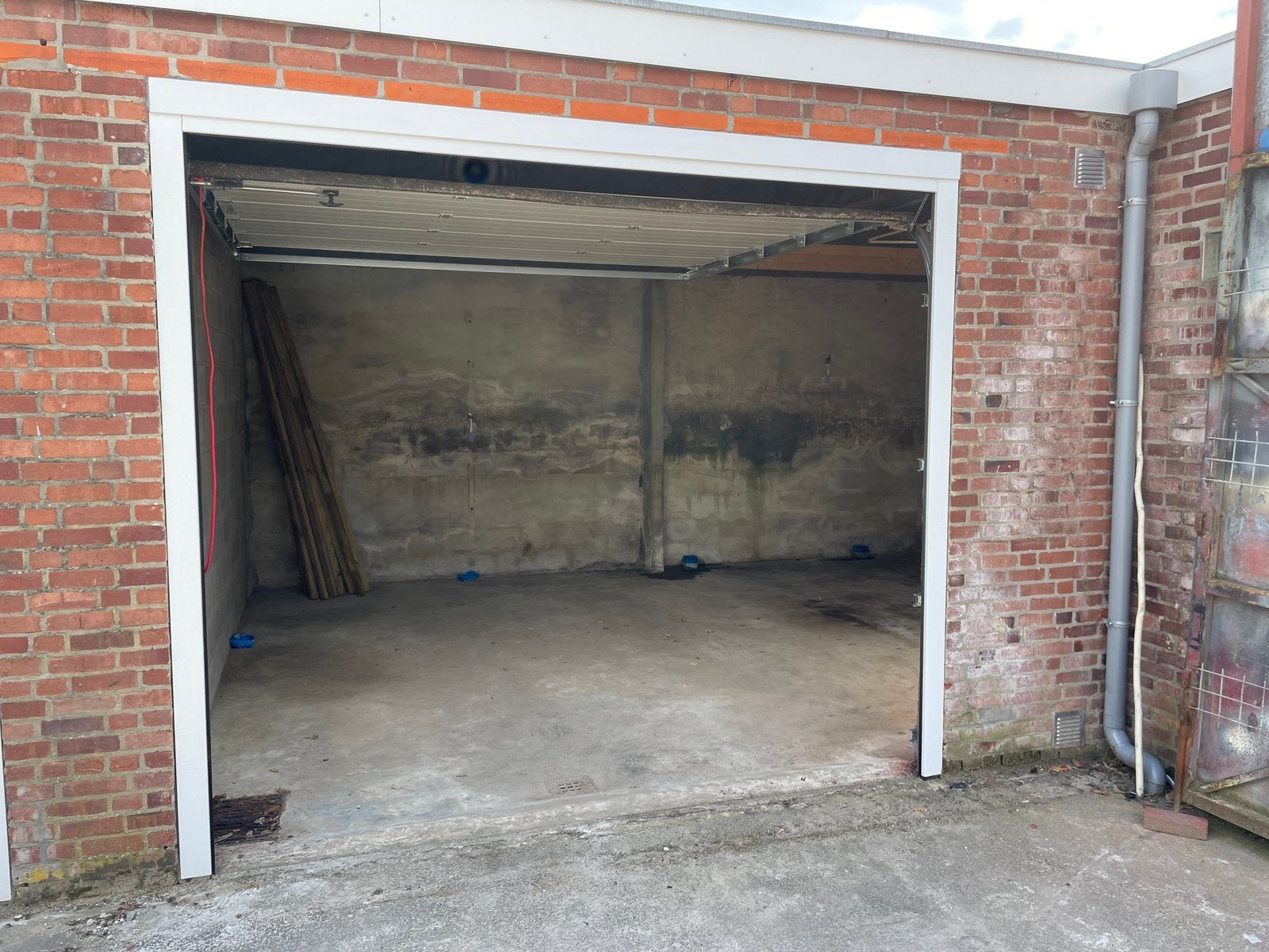 Grote garagebox Gulpen, Huizen en Kamers, Limburg
