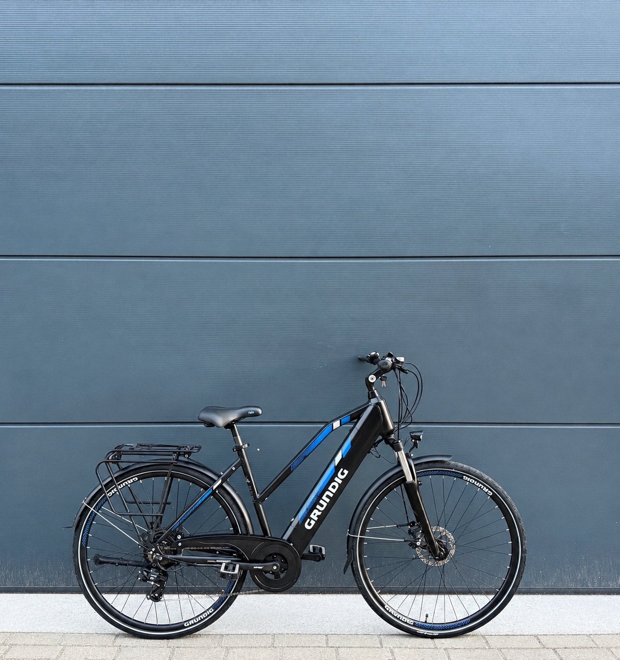 Zeer nette Grundig elektrische fiets 2000km, Ophalen, Zo goed als nieuw, Overige merken, Versnellingen