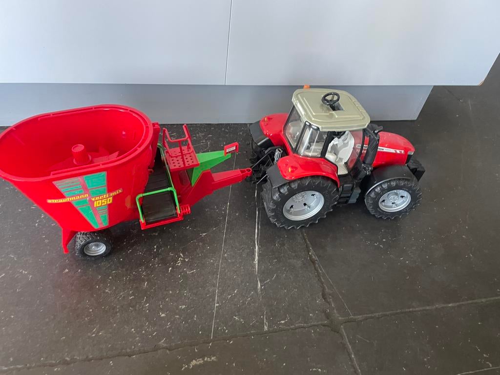 Trekker Bruder met voermengkar, Kinderen en Baby's, Speelgoed | Speelgoedvoertuigen, Ophalen of Verzenden, Zo goed als nieuw
