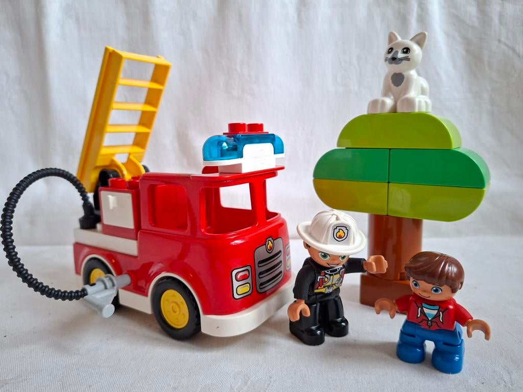 Duplo Brandweerauto set 10901 met extra brandweerspuit, Inclusief extra onderdelen, Ophalen of Verzenden, Zo goed als nieuw, Duplo
